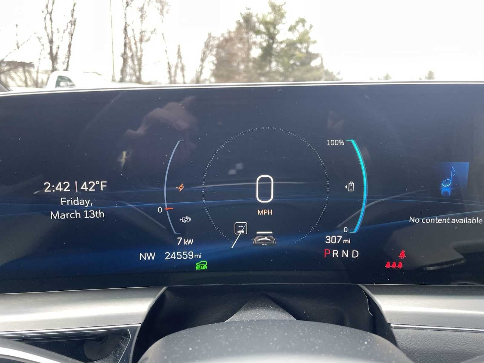 2024 Cadillac LYRIQ Luxury 1