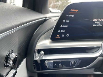 2024 Cadillac LYRIQ Luxury 1