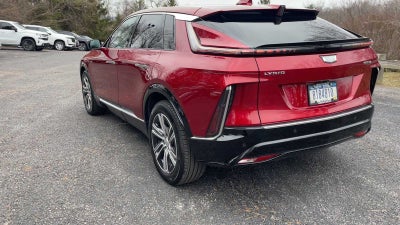 2024 Cadillac LYRIQ Luxury 1