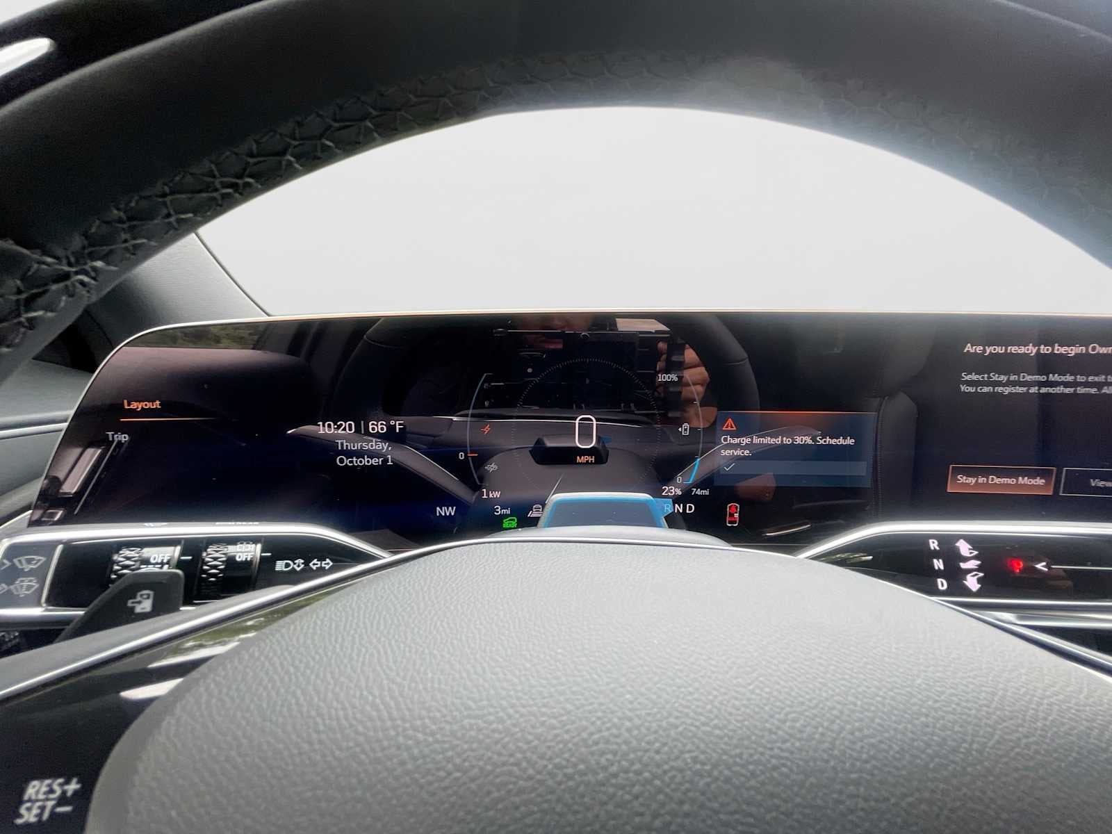 2027 Cadillac LYRIQ Premium Luxury