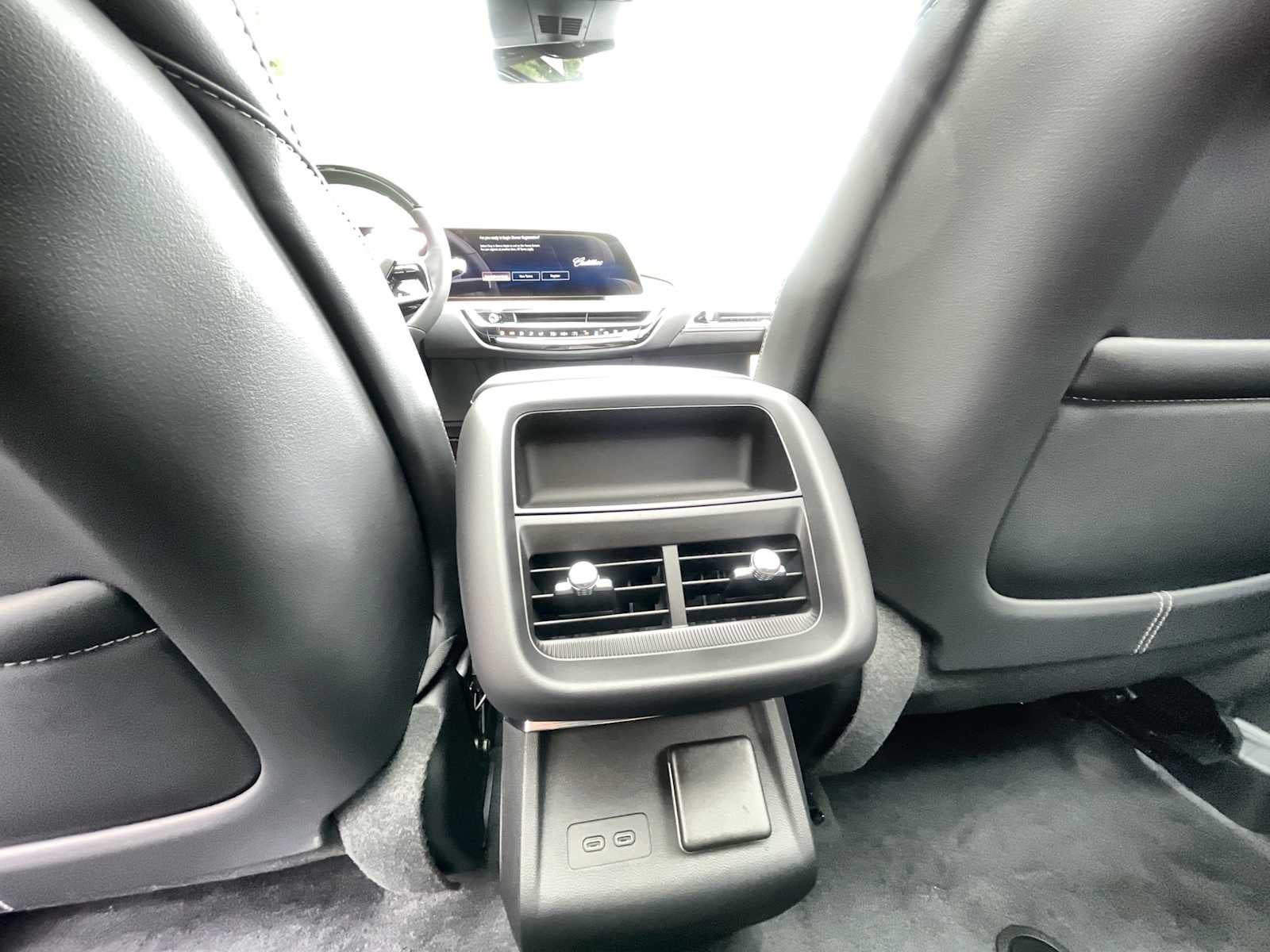 2027 Cadillac LYRIQ Premium Luxury