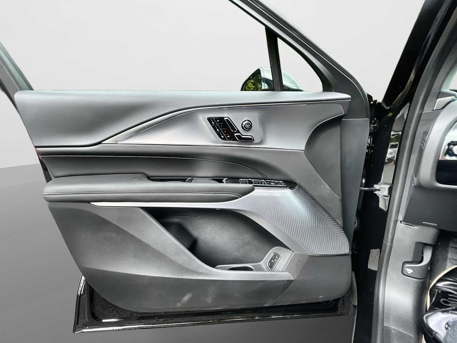 2027 Cadillac LYRIQ Premium Luxury