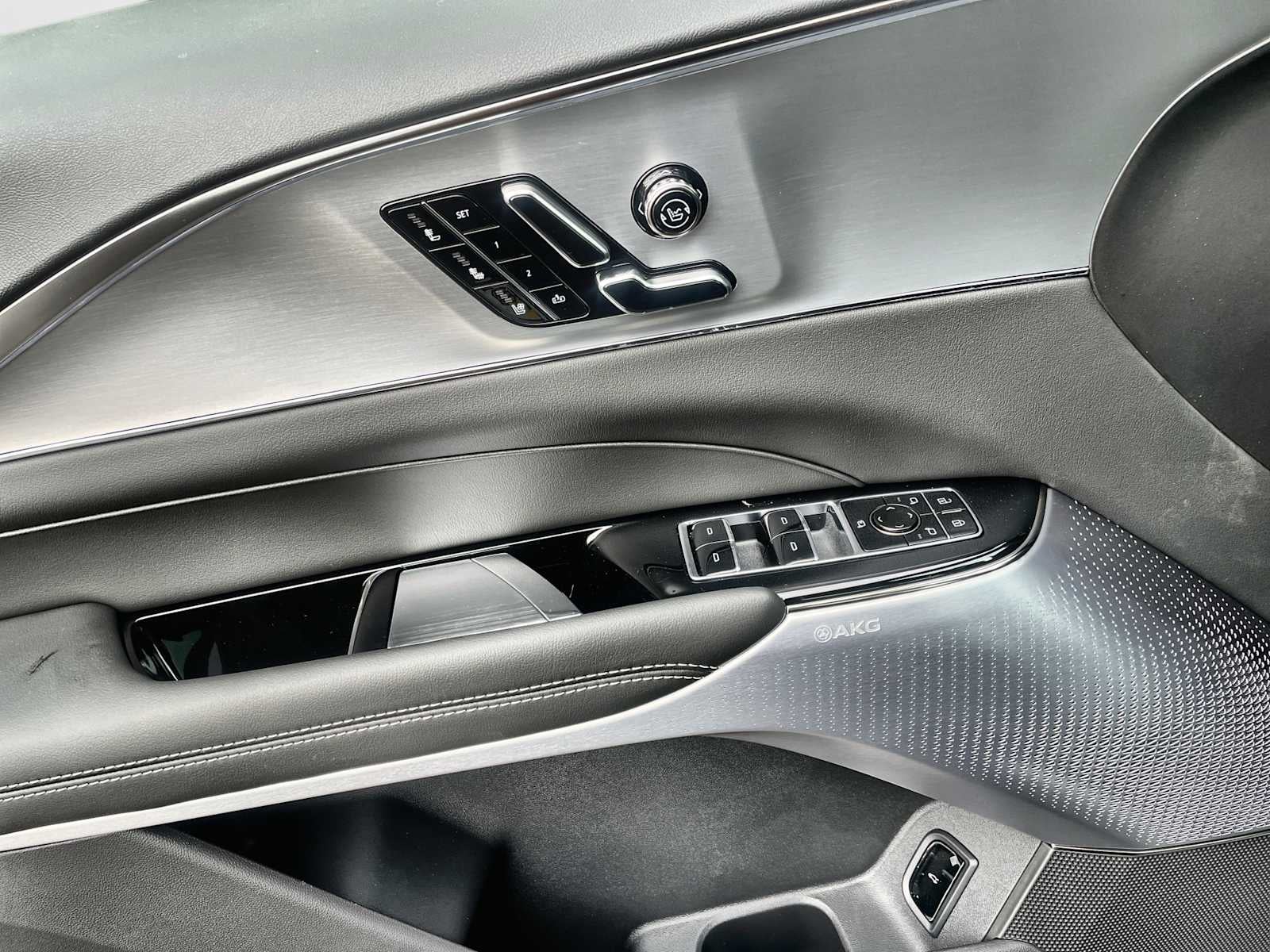 2027 Cadillac LYRIQ Premium Luxury