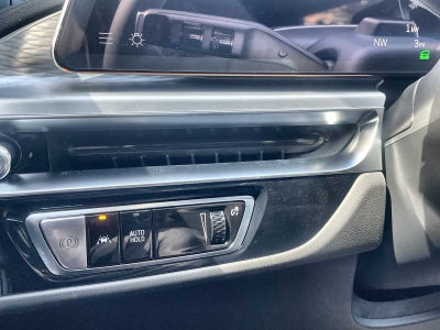 2027 Cadillac LYRIQ Premium Luxury