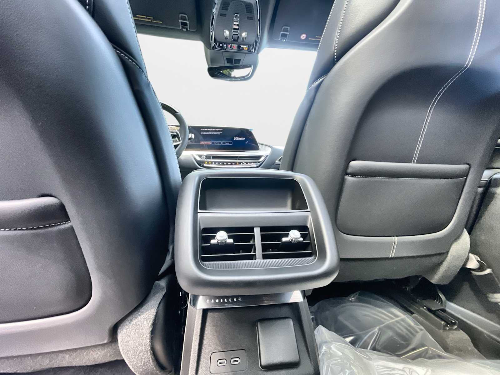 2027 Cadillac LYRIQ Premium Luxury