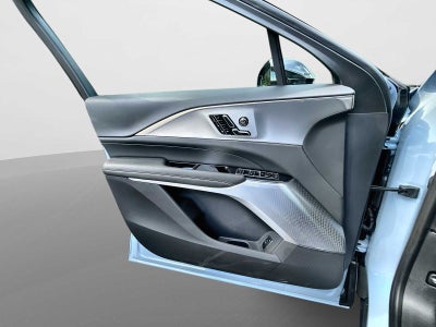 2027 Cadillac LYRIQ Premium Luxury