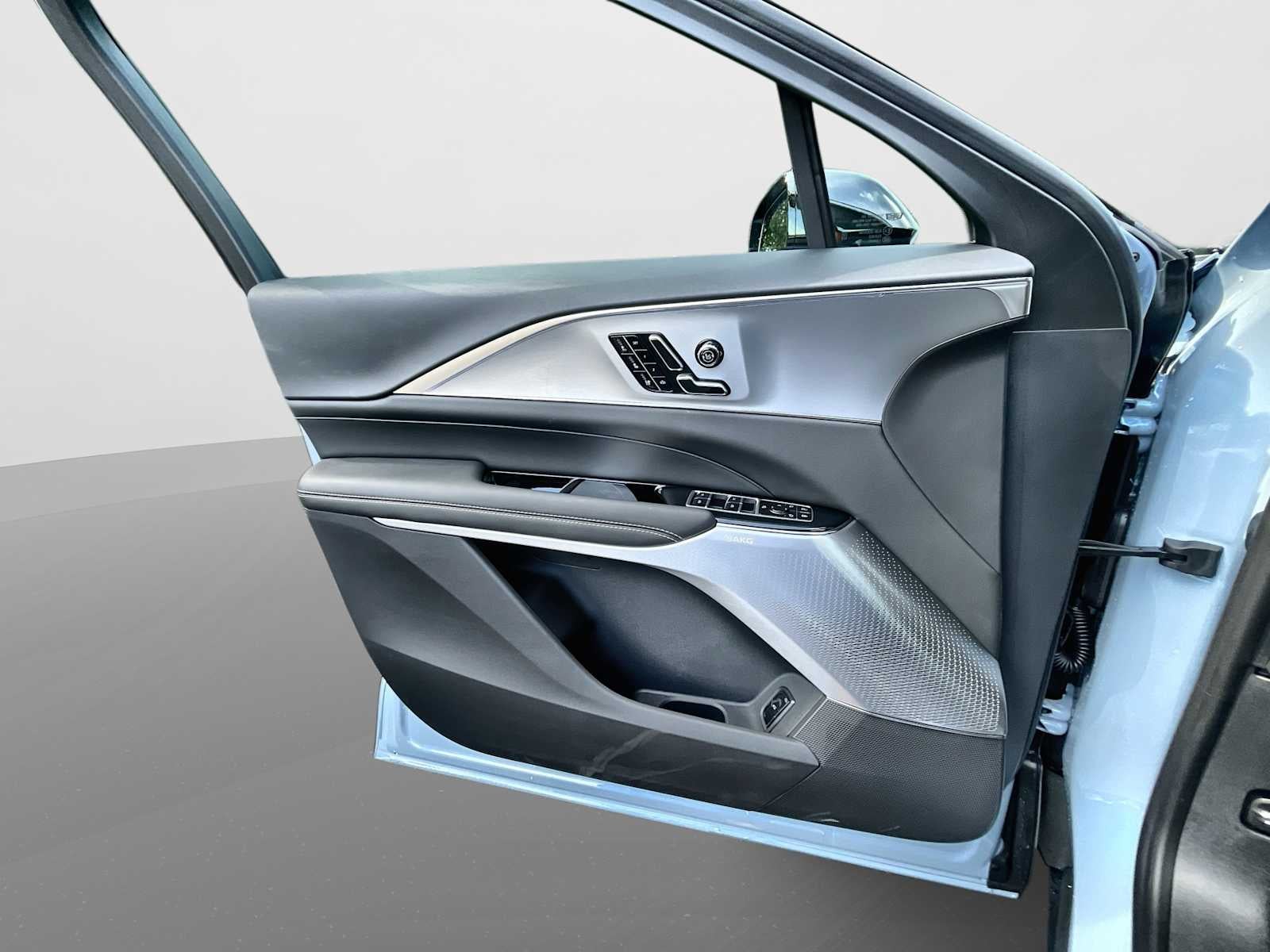 2027 Cadillac LYRIQ Premium Luxury