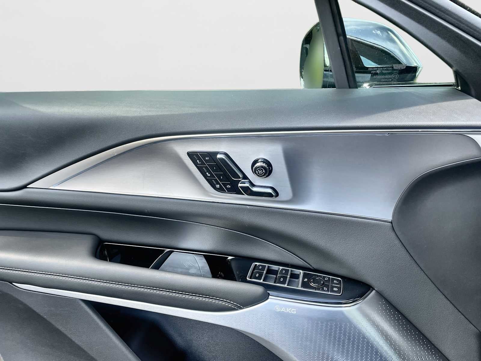 2027 Cadillac LYRIQ Premium Luxury