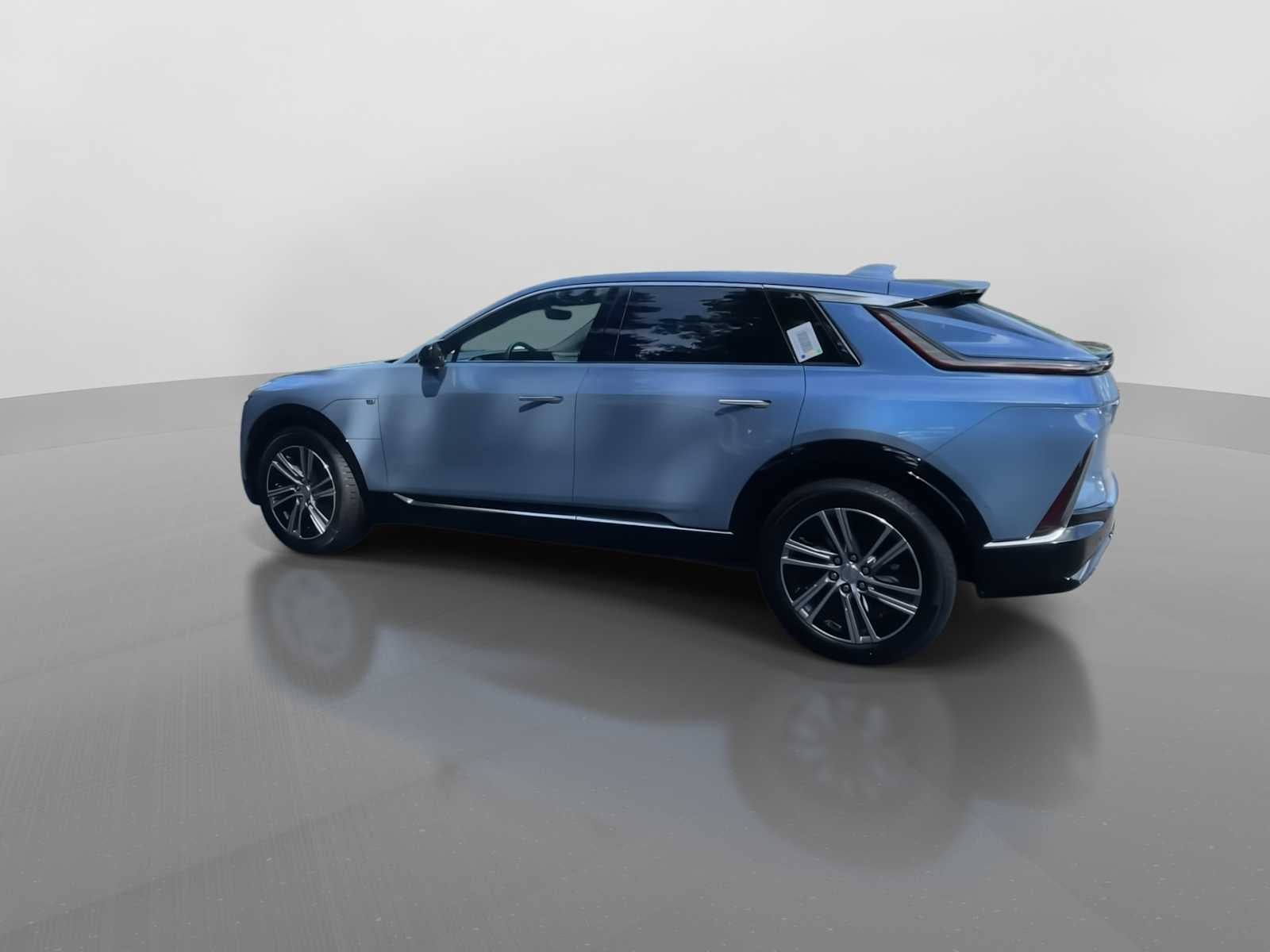 2027 Cadillac LYRIQ Premium Luxury