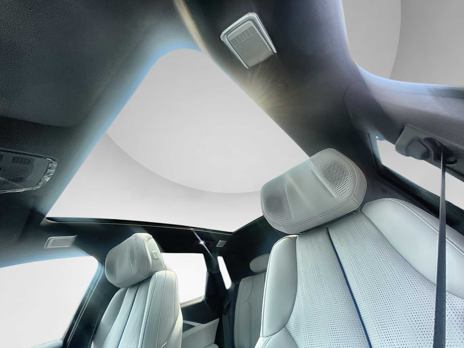 2026 Cadillac LYRIQ Premium Luxury