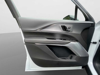 2027 Cadillac LYRIQ Premium Luxury