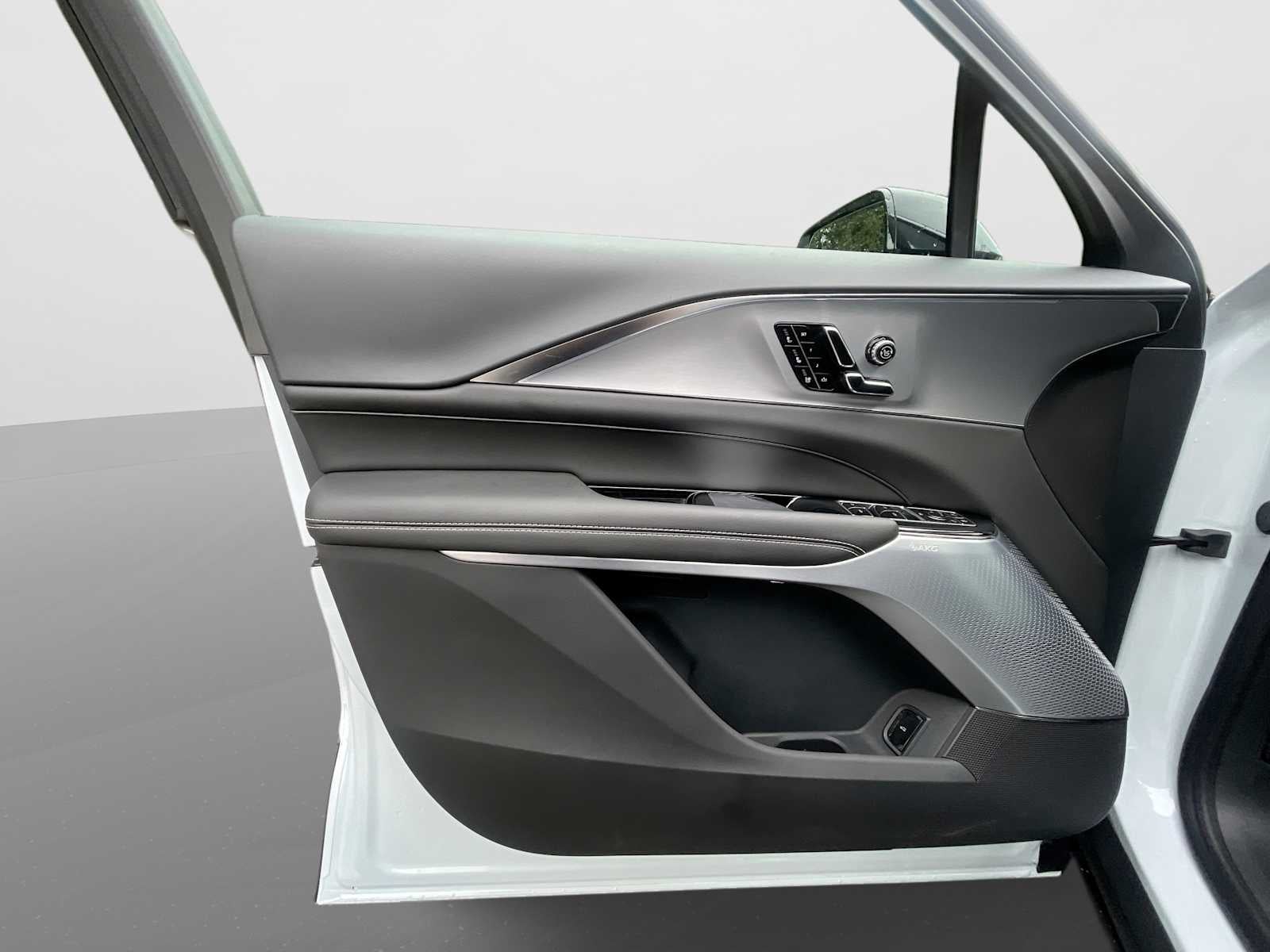 2027 Cadillac LYRIQ Premium Luxury