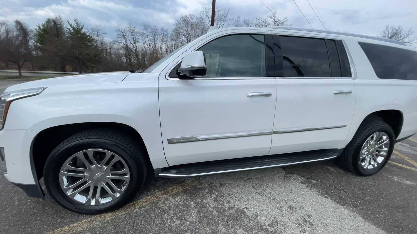 2017 Cadillac Escalade ESV Standard