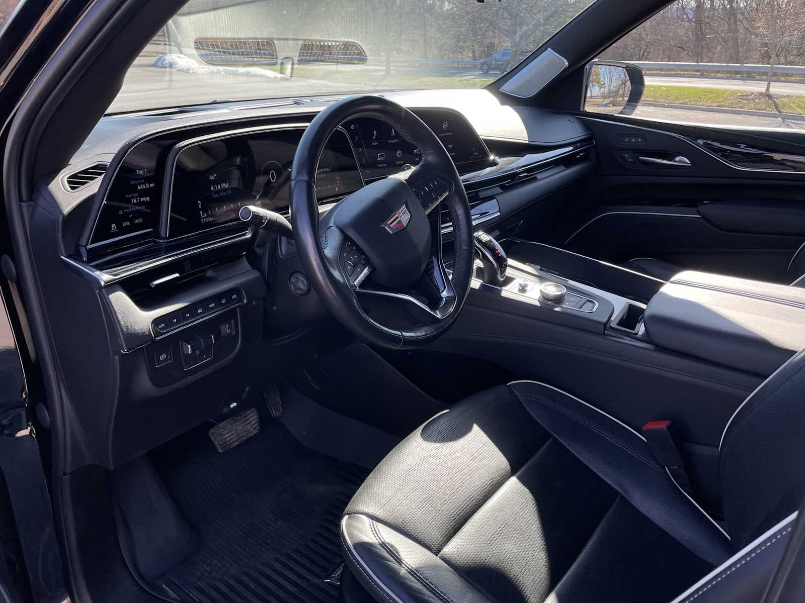 2022 Cadillac Escalade ESV Sport