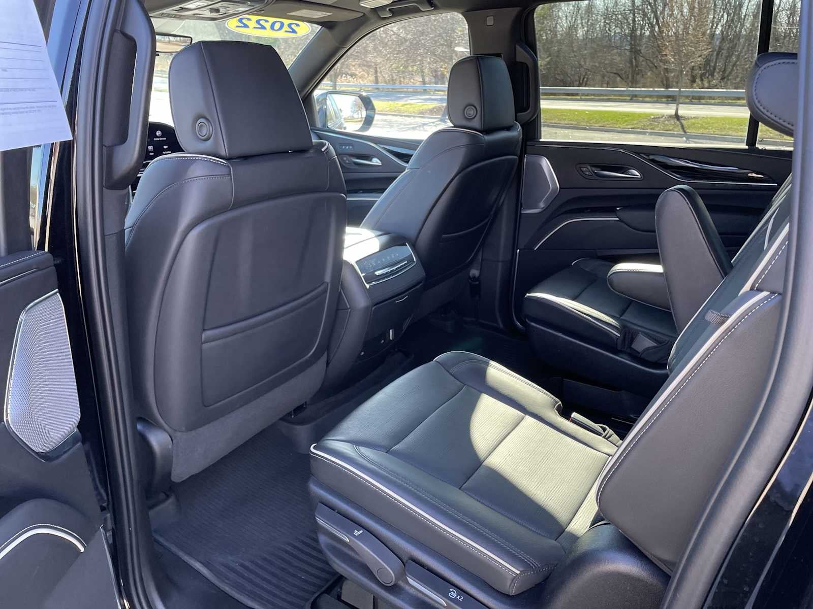 2022 Cadillac Escalade ESV Sport