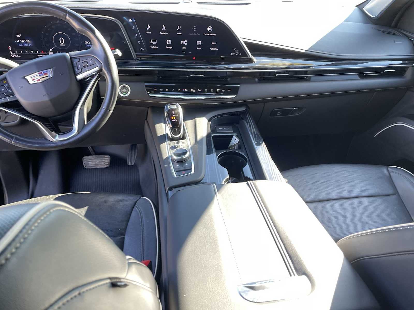 2022 Cadillac Escalade ESV Sport