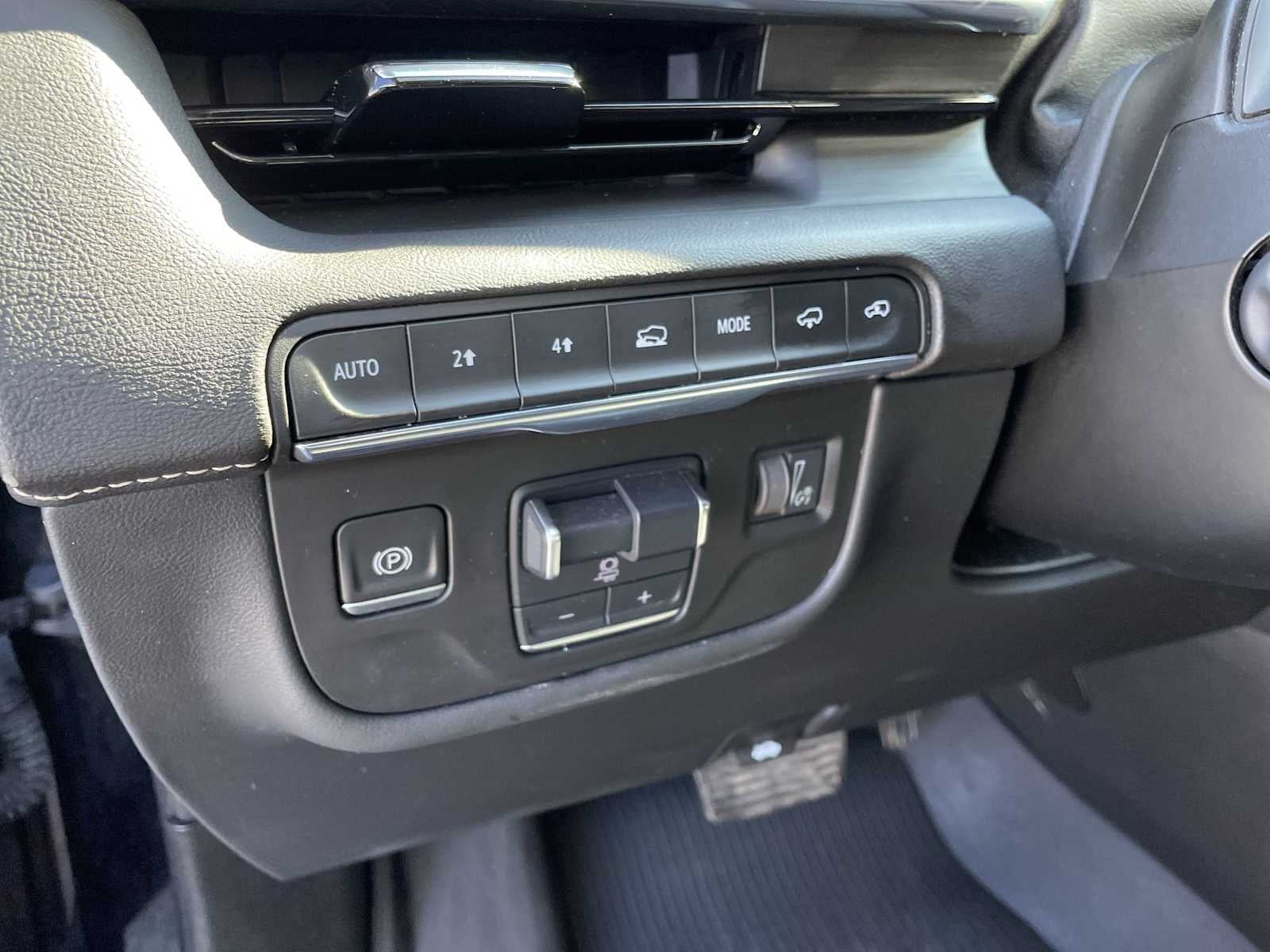 2022 Cadillac Escalade ESV Sport