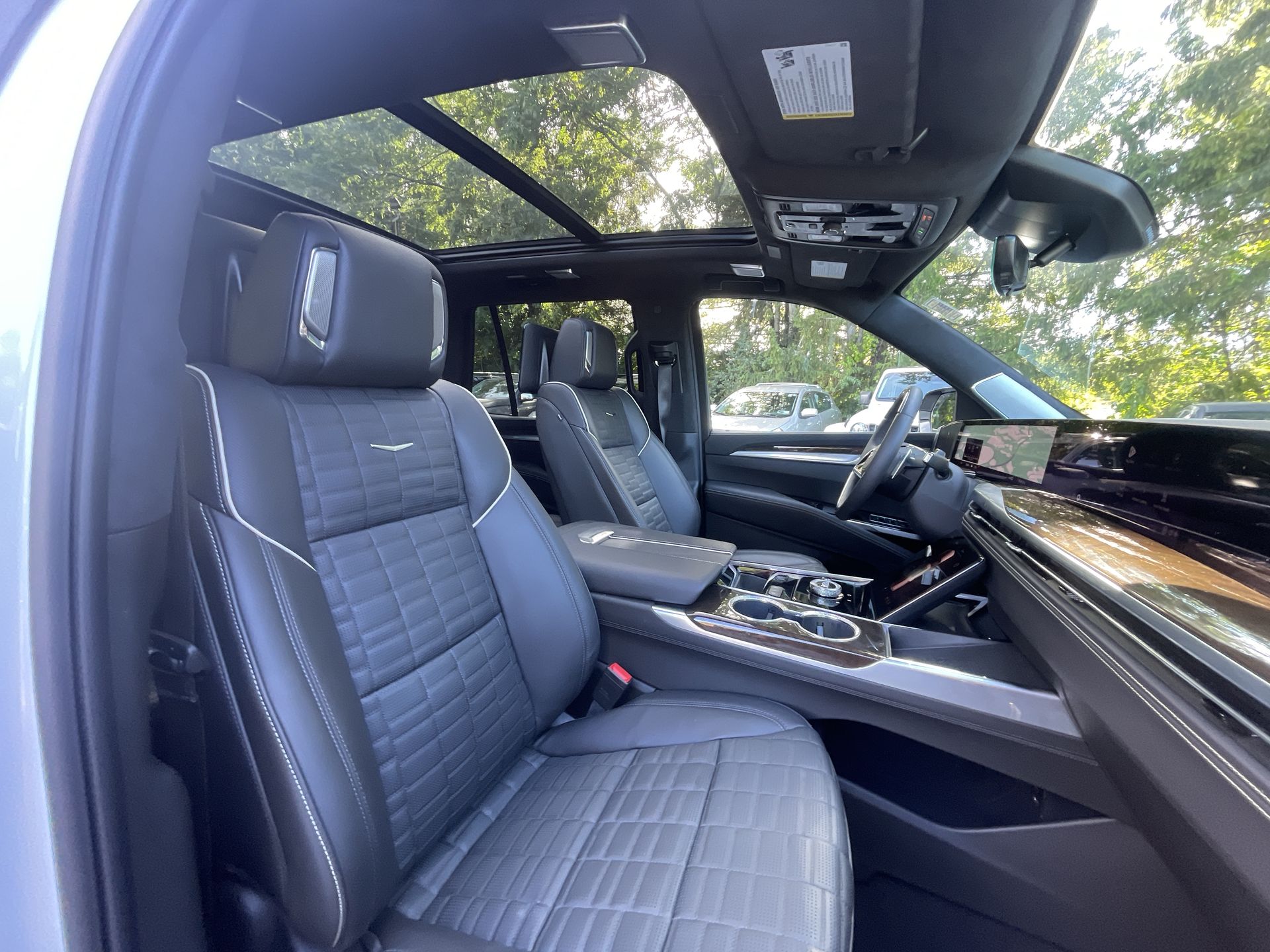 2026 Cadillac Escalade Platinum Sport