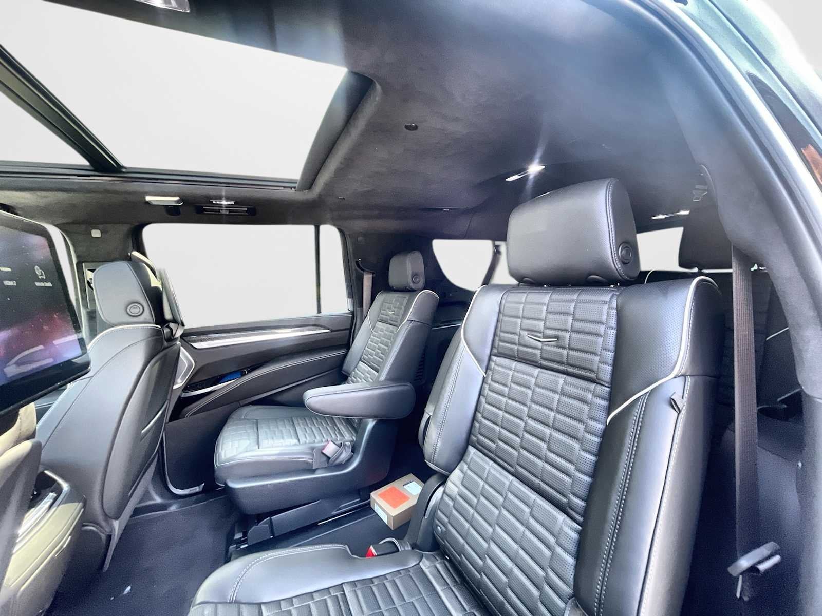 2026 Cadillac Escalade ESV V-Series
