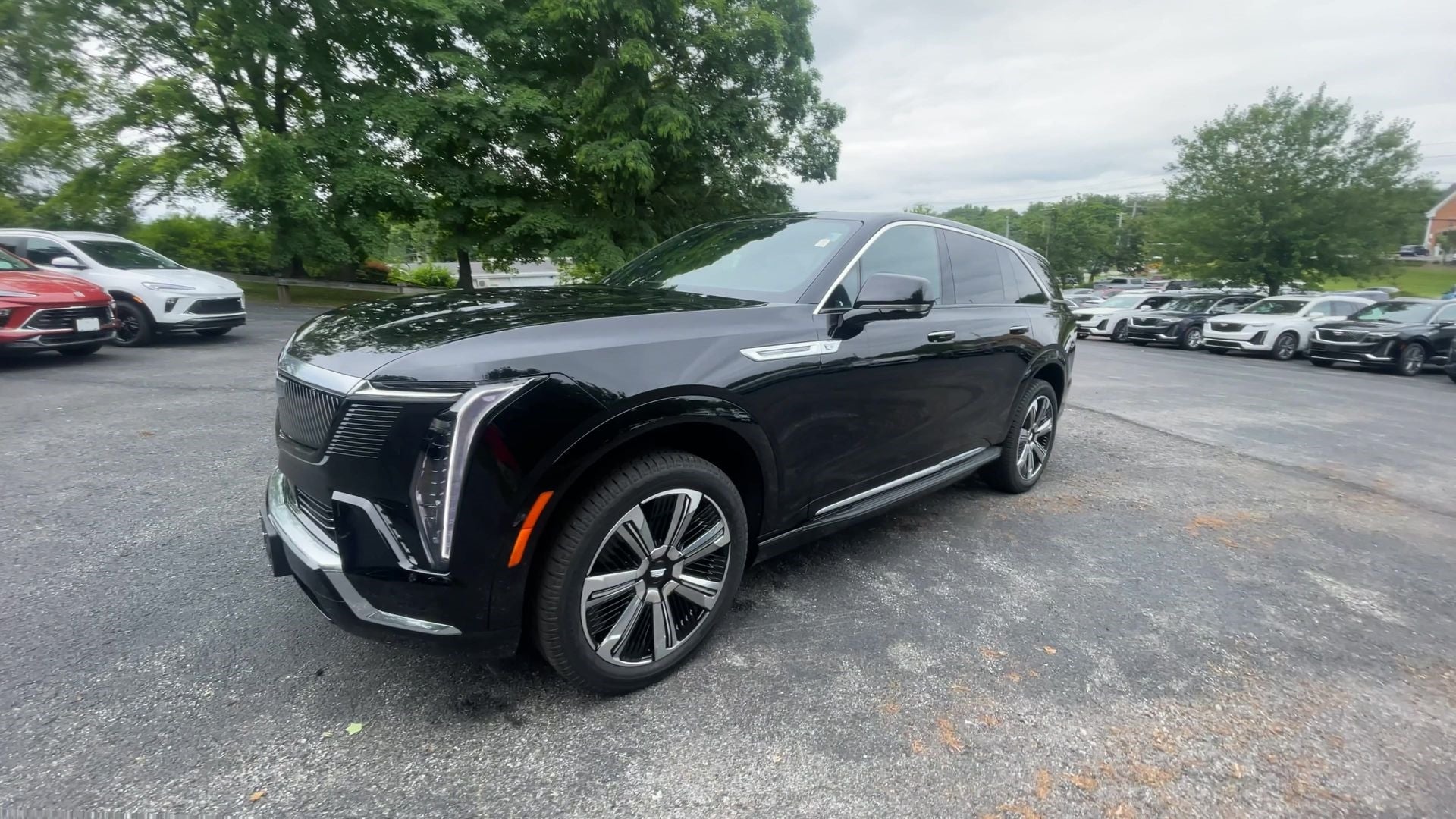 2025 Cadillac ESCALADE IQ Luxury 1