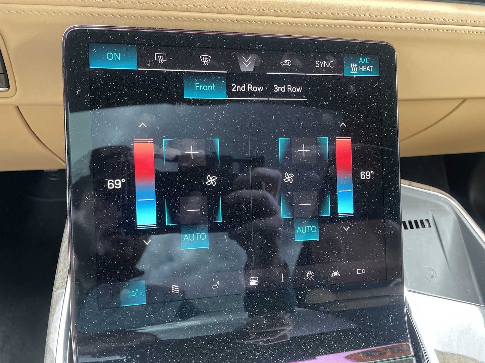 2025 Cadillac ESCALADE IQ Sport 2