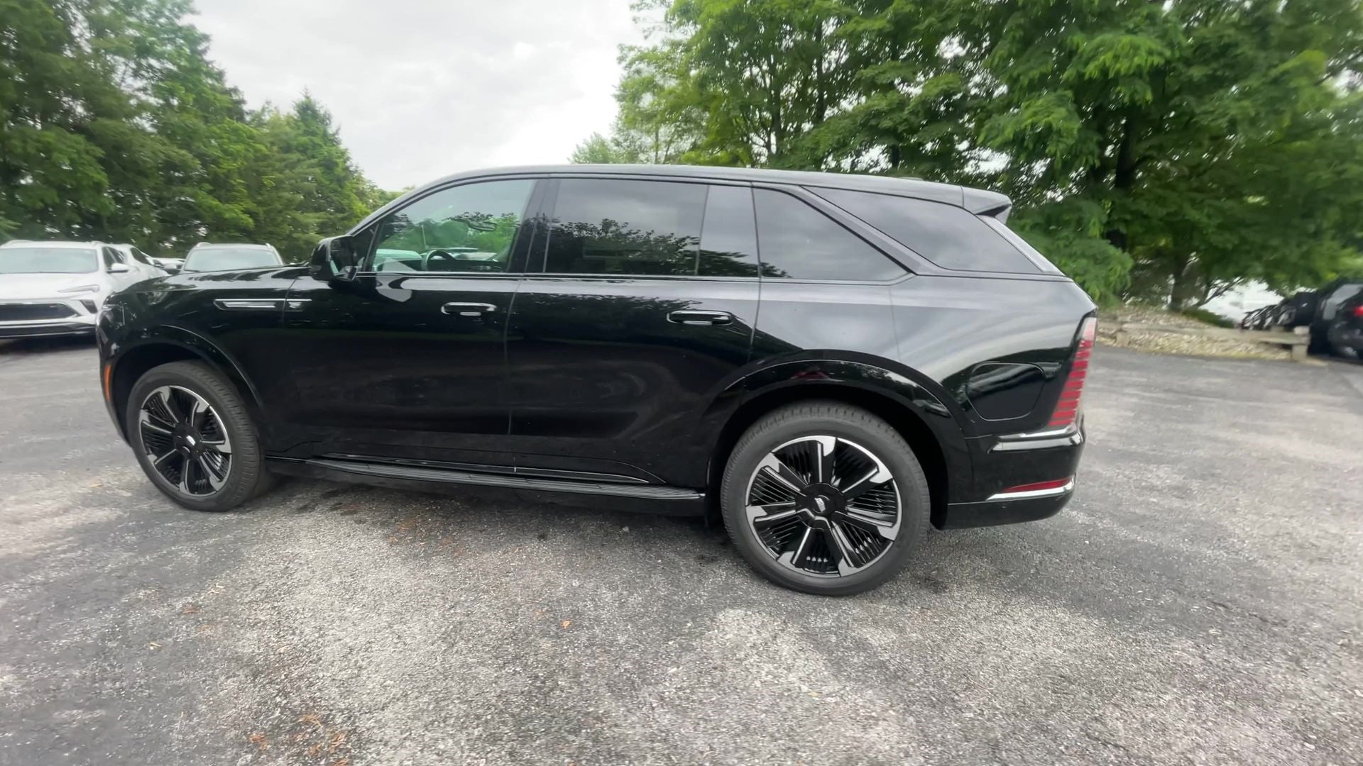 2025 Cadillac ESCALADE IQ Sport 2