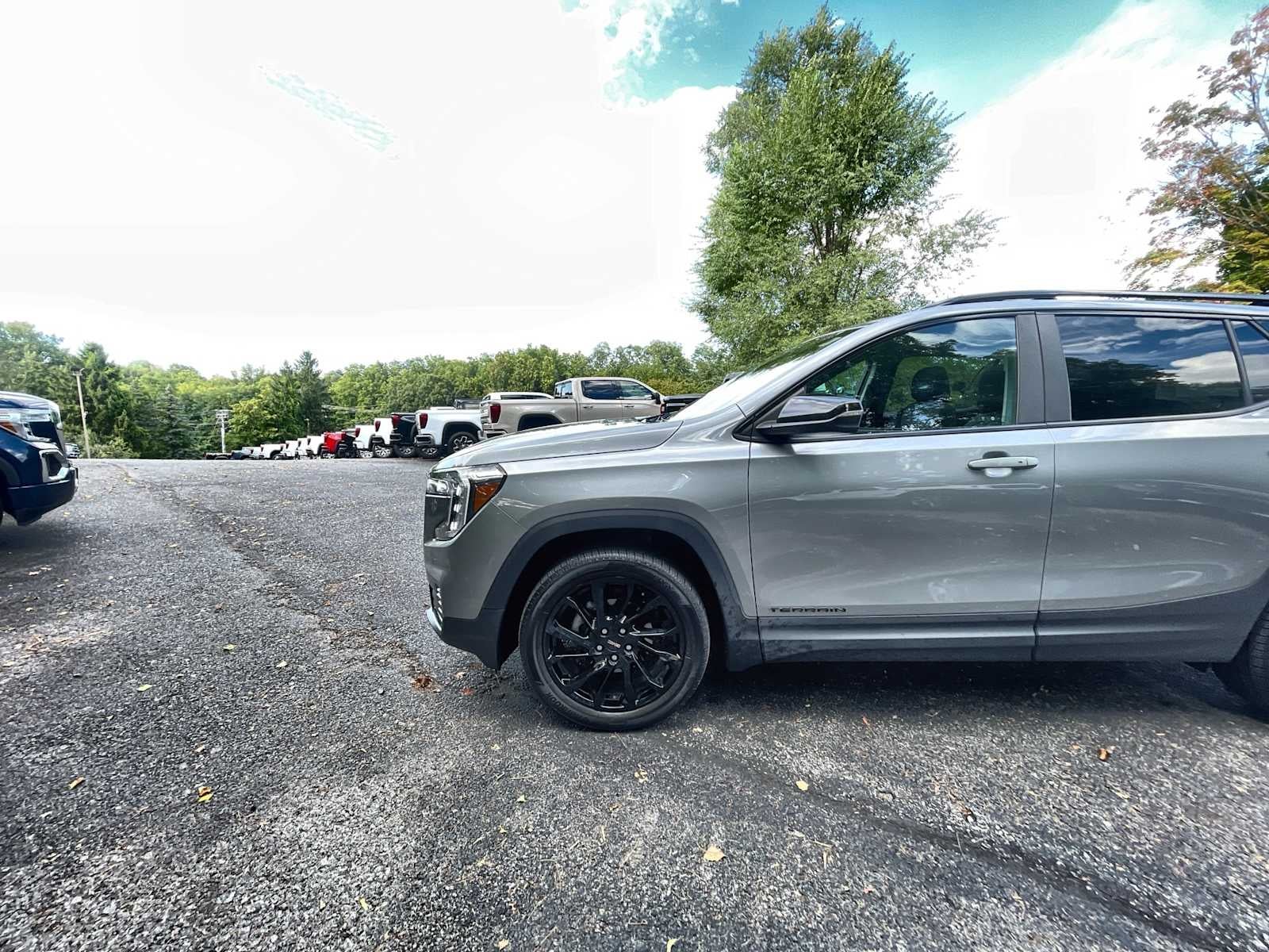 2023 GMC Terrain SLE