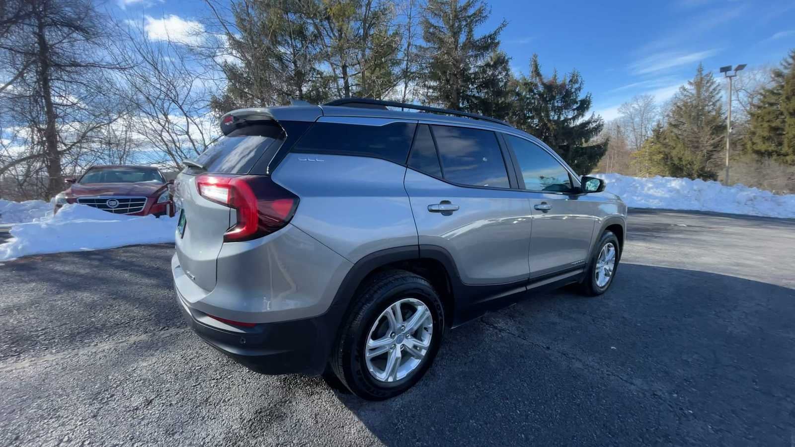 2023 GMC Terrain SLE