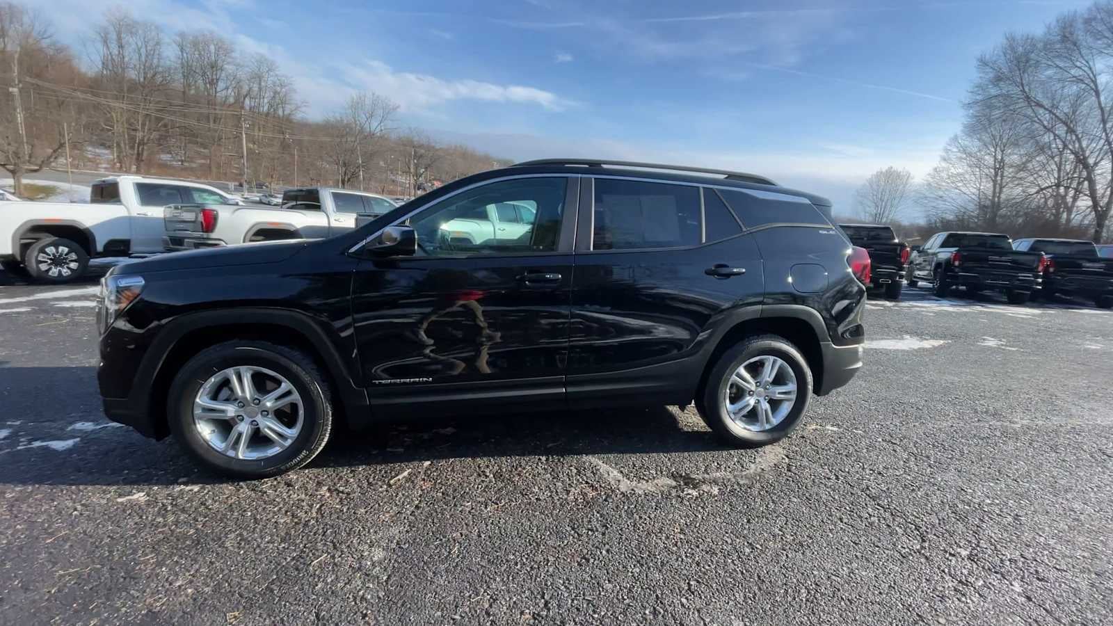 2022 GMC Terrain SLE