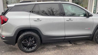 2023 GMC Terrain AT4