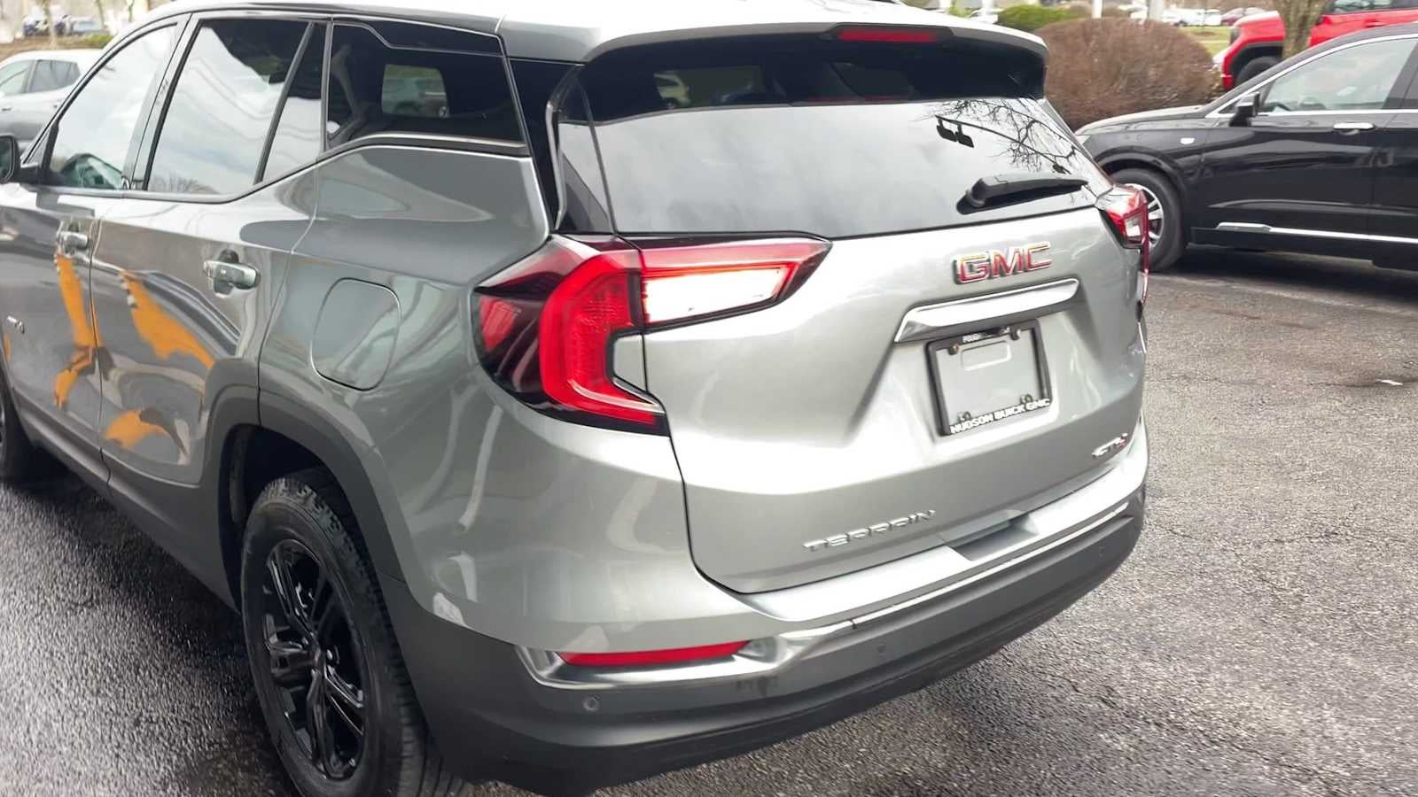 2023 GMC Terrain AT4