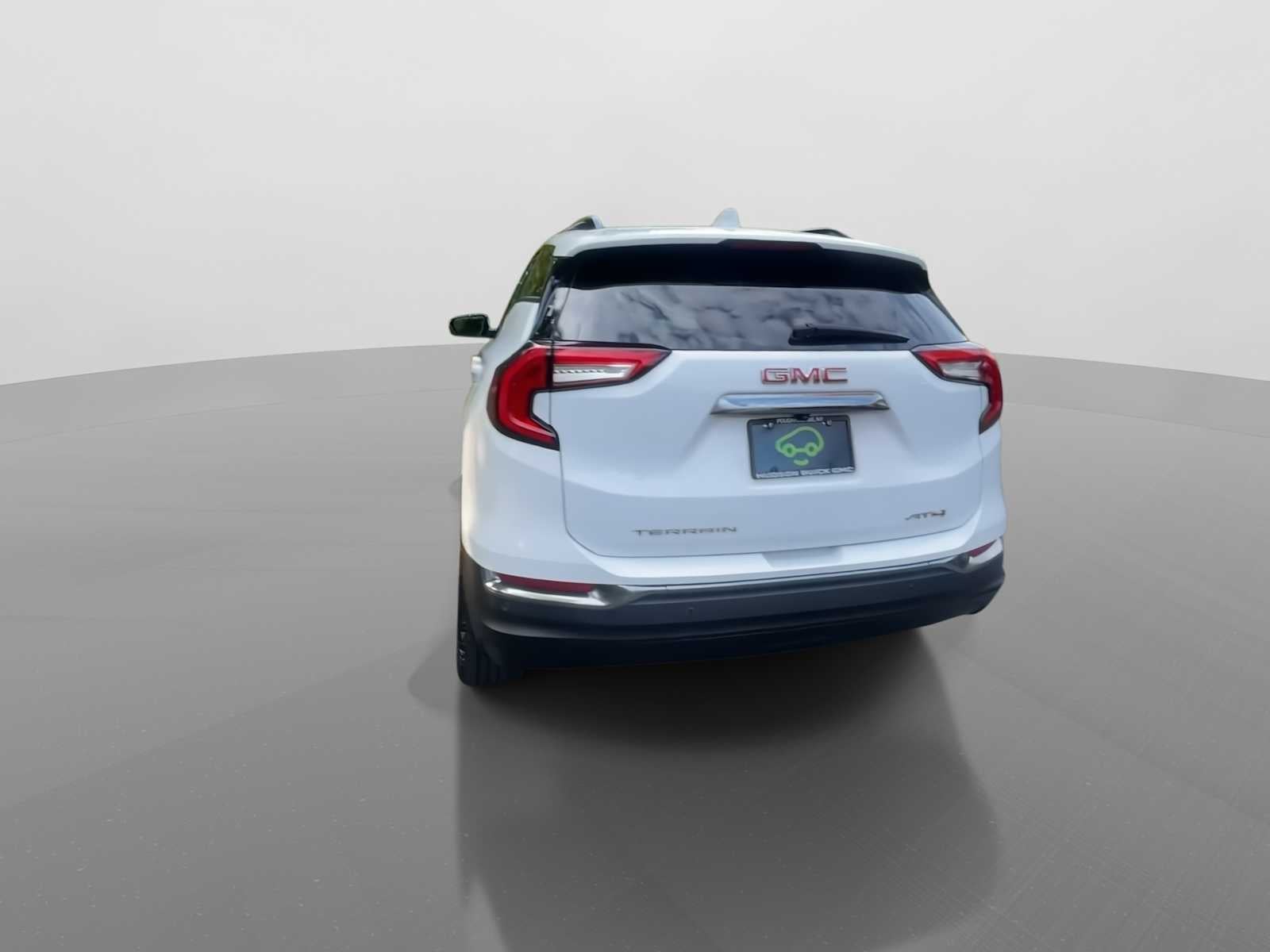2024 GMC Terrain AT4