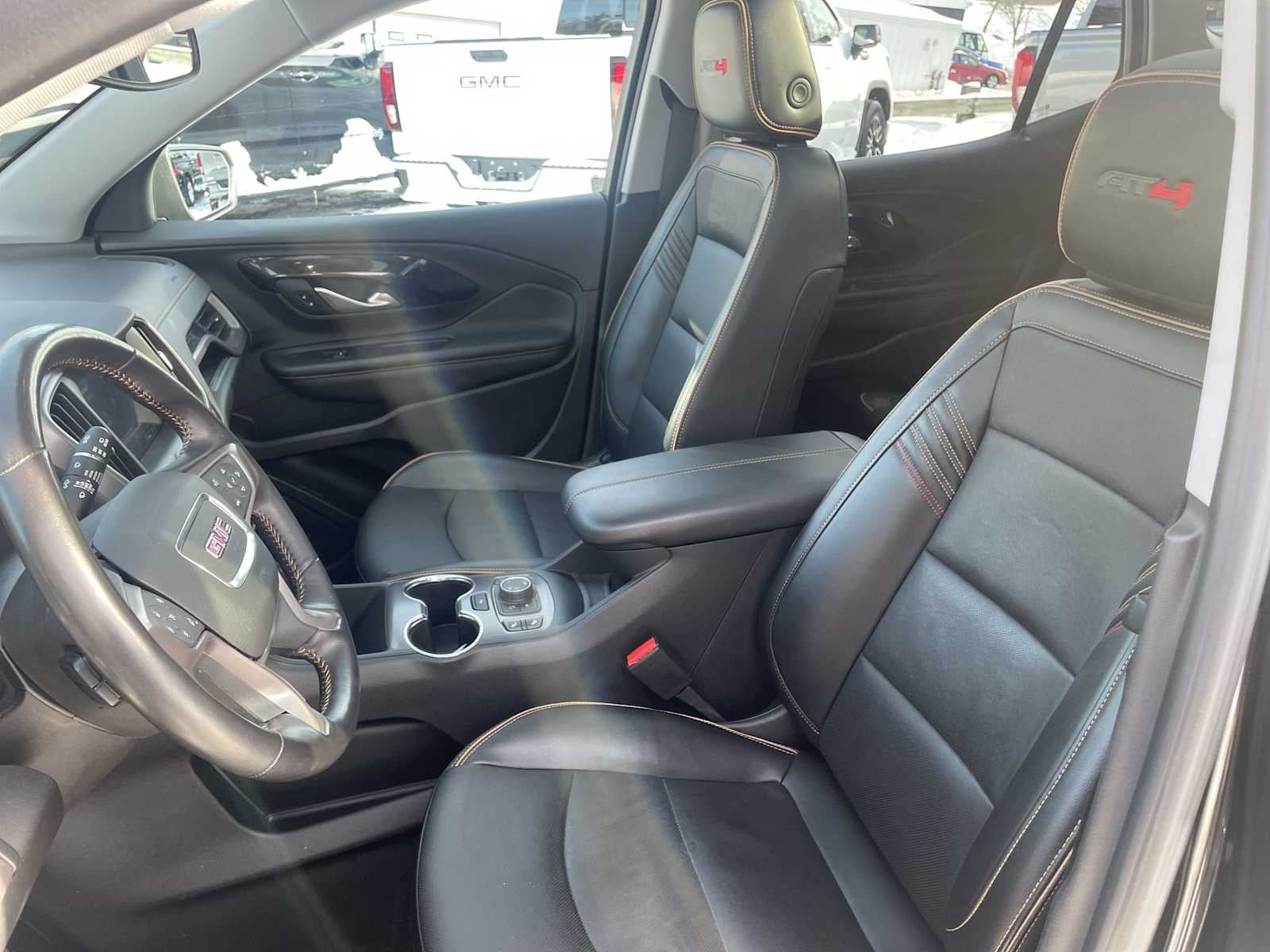 2022 GMC Terrain AT4