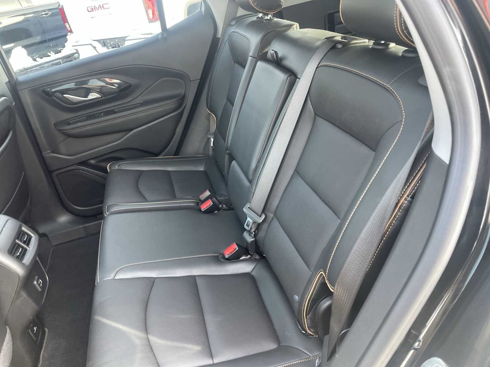 2022 GMC Terrain AT4