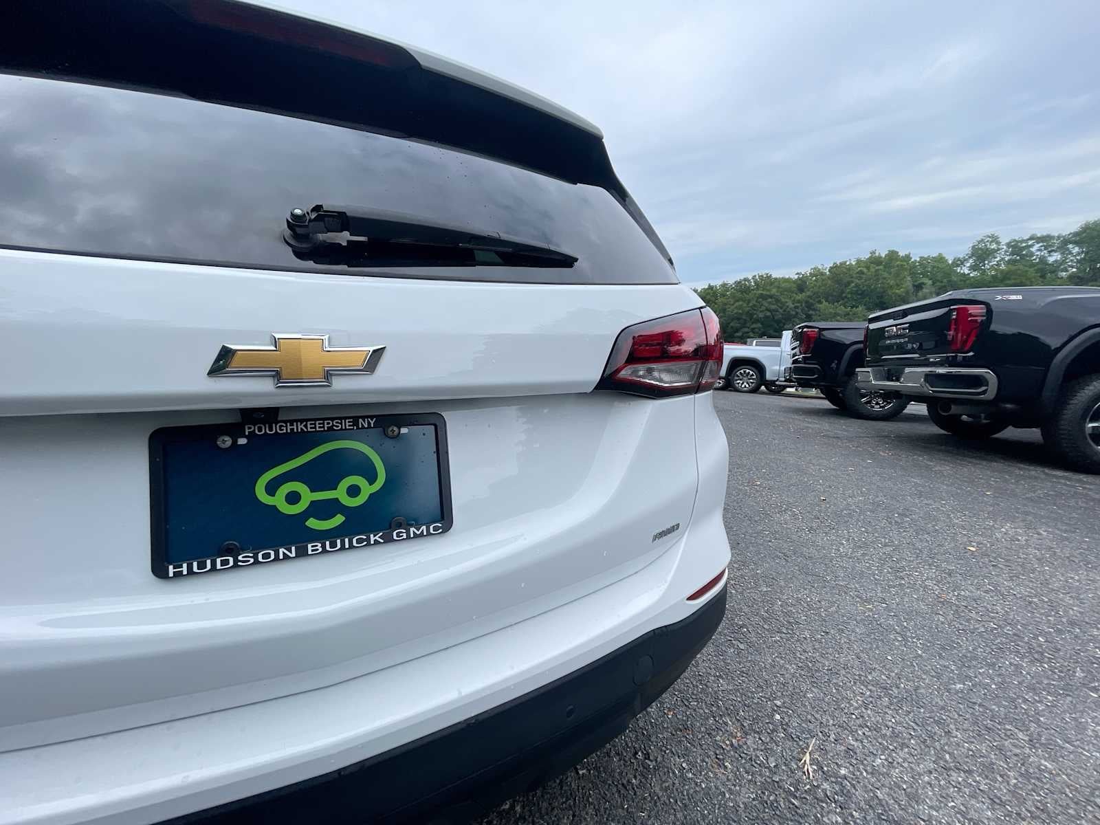 2022 Chevrolet Equinox LS
