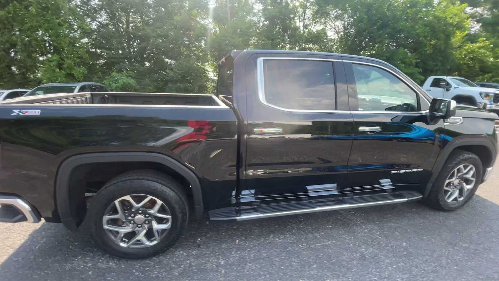 2023 GMC Sierra 1500 SLT