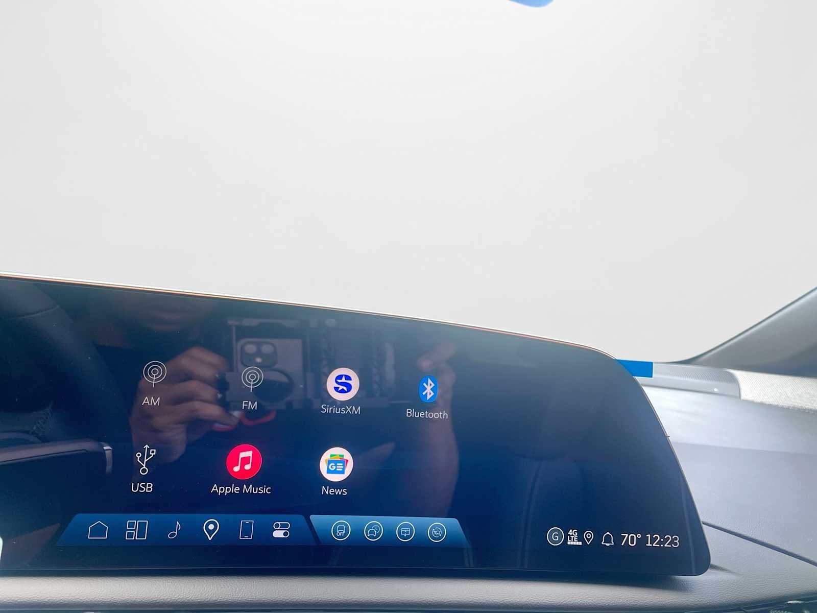 2027 Cadillac OPTIQ Premium Luxury