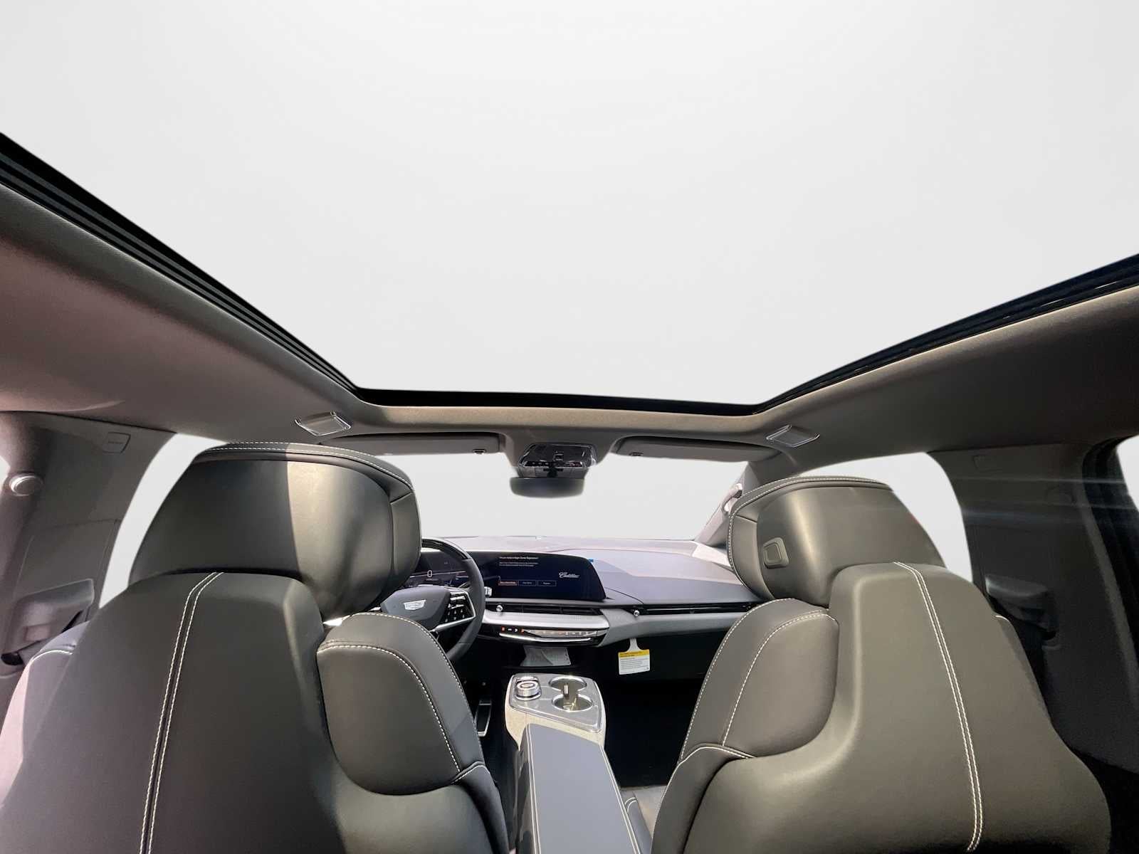 2027 Cadillac OPTIQ Premium Luxury