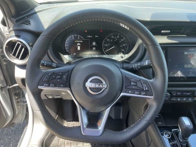 2024 Nissan Kicks SR Xtronic CVT