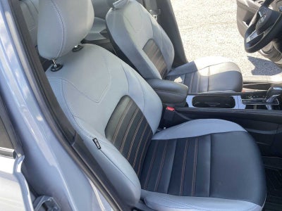 2024 Nissan Kicks SR Xtronic CVT