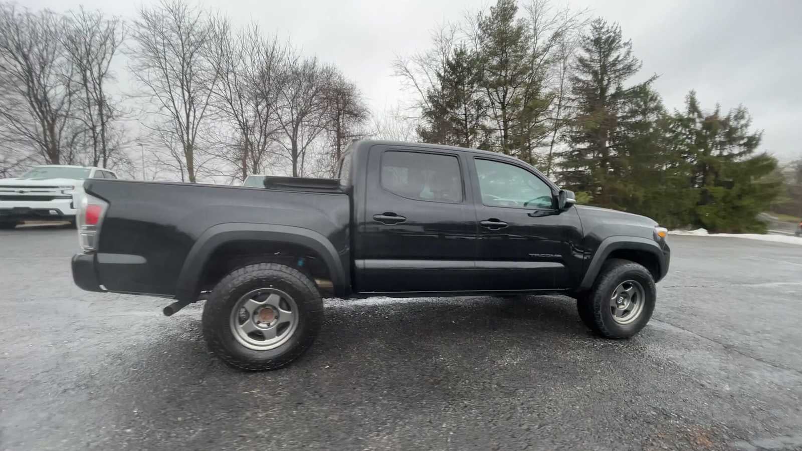 2020 Toyota Tacoma 4WD SR5