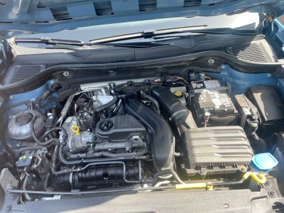 2025 Volkswagen Taos SE