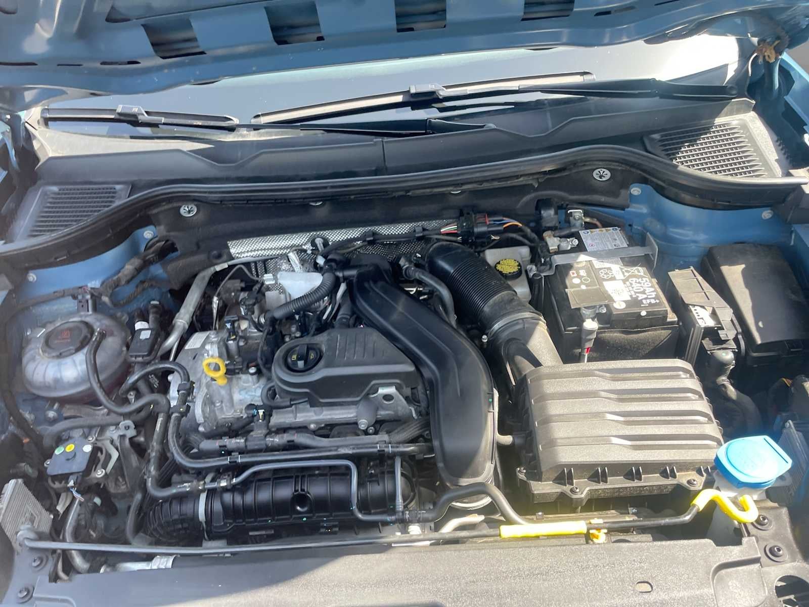 2025 Volkswagen Taos SE