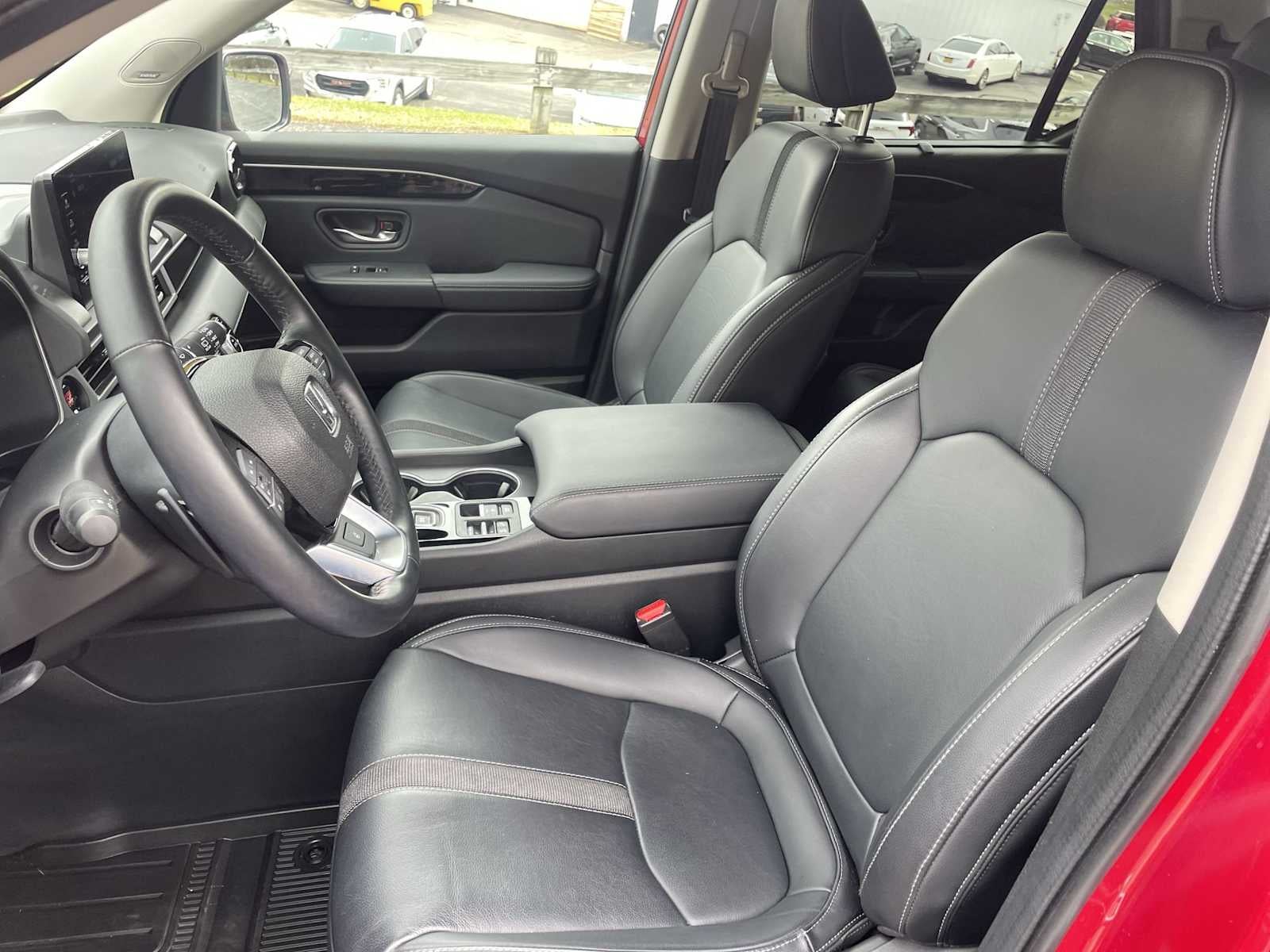 2024 Honda Pilot Touring