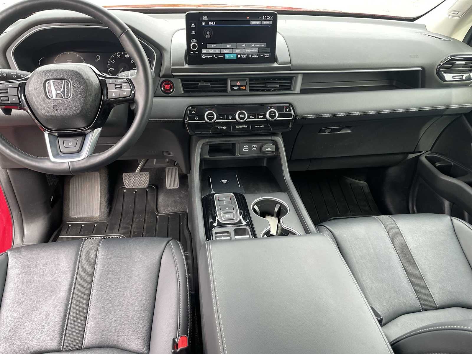 2024 Honda Pilot Touring