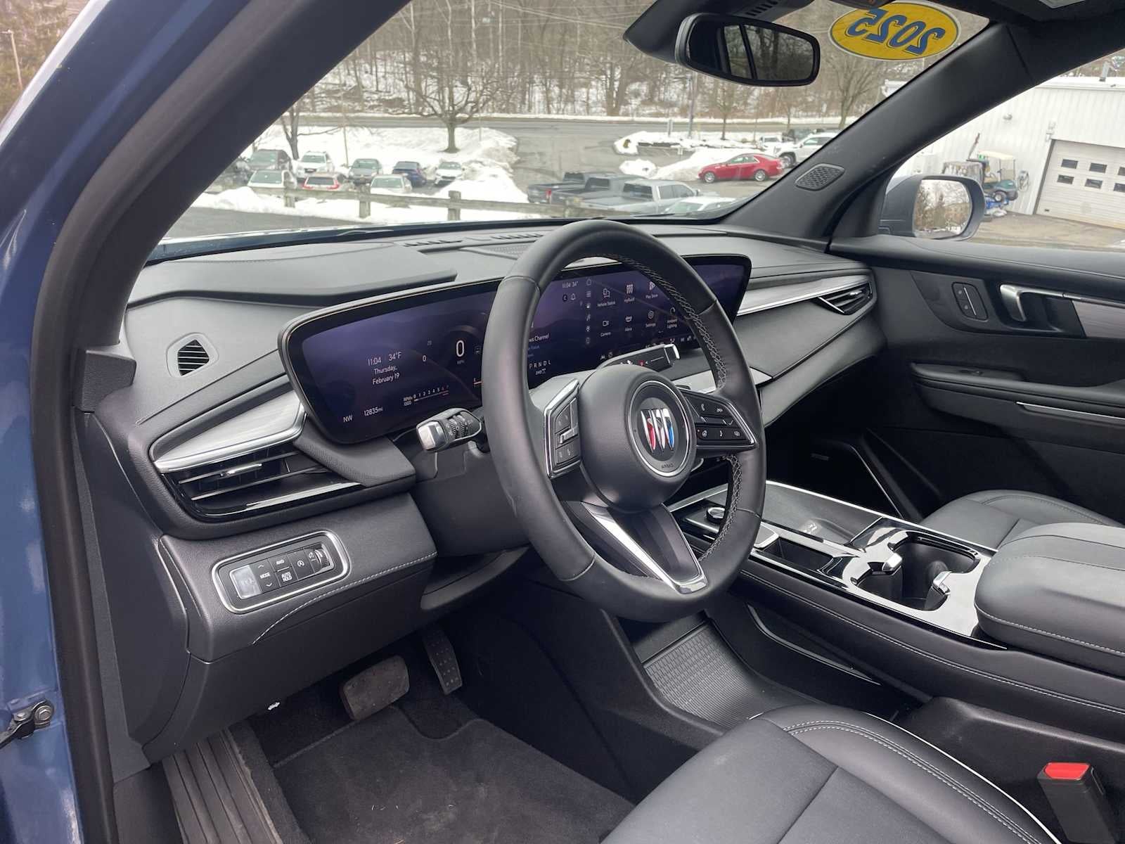 2025 Buick Enclave Preferred