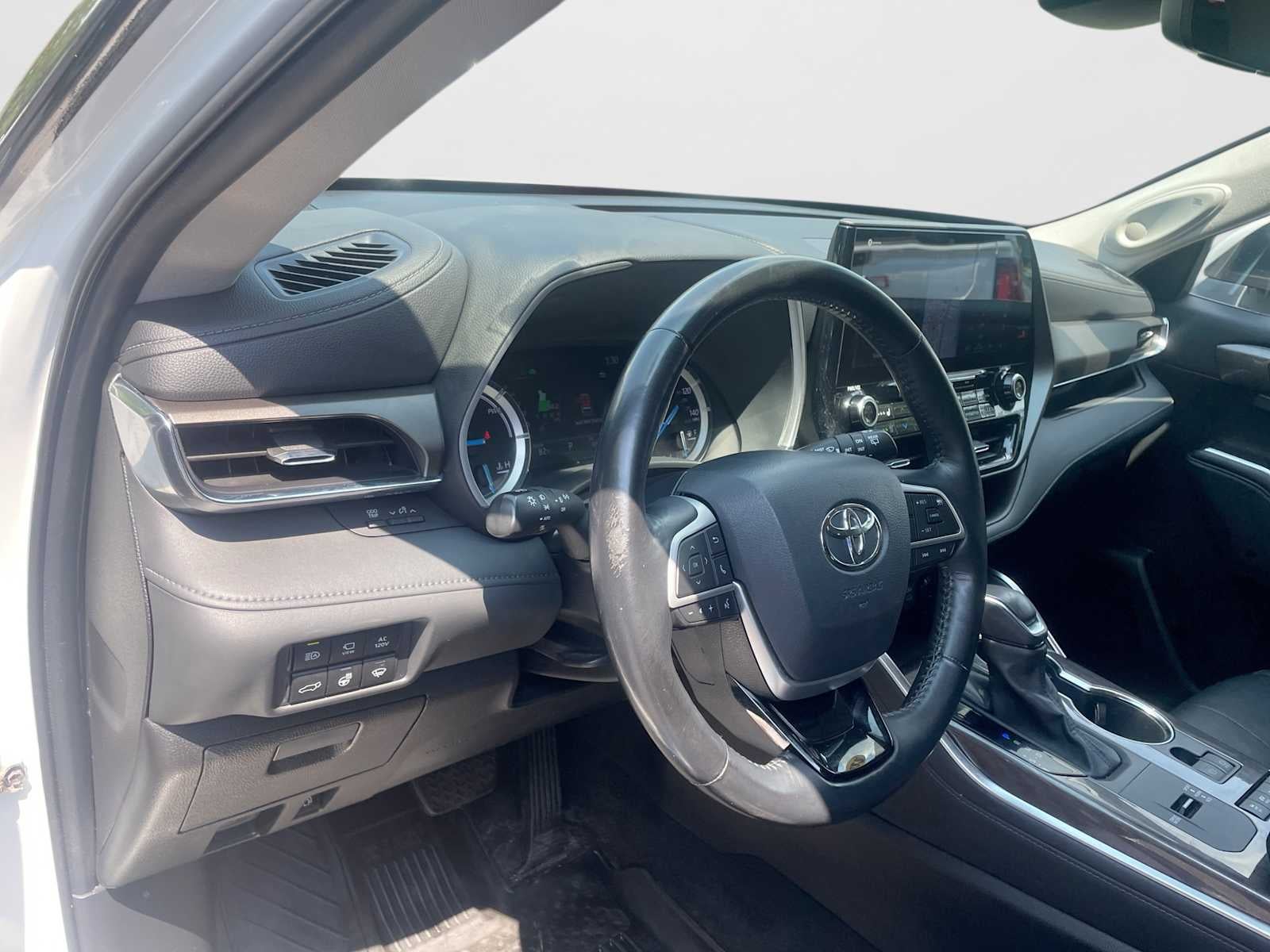 2022 Toyota Highlander Hybrid Limited