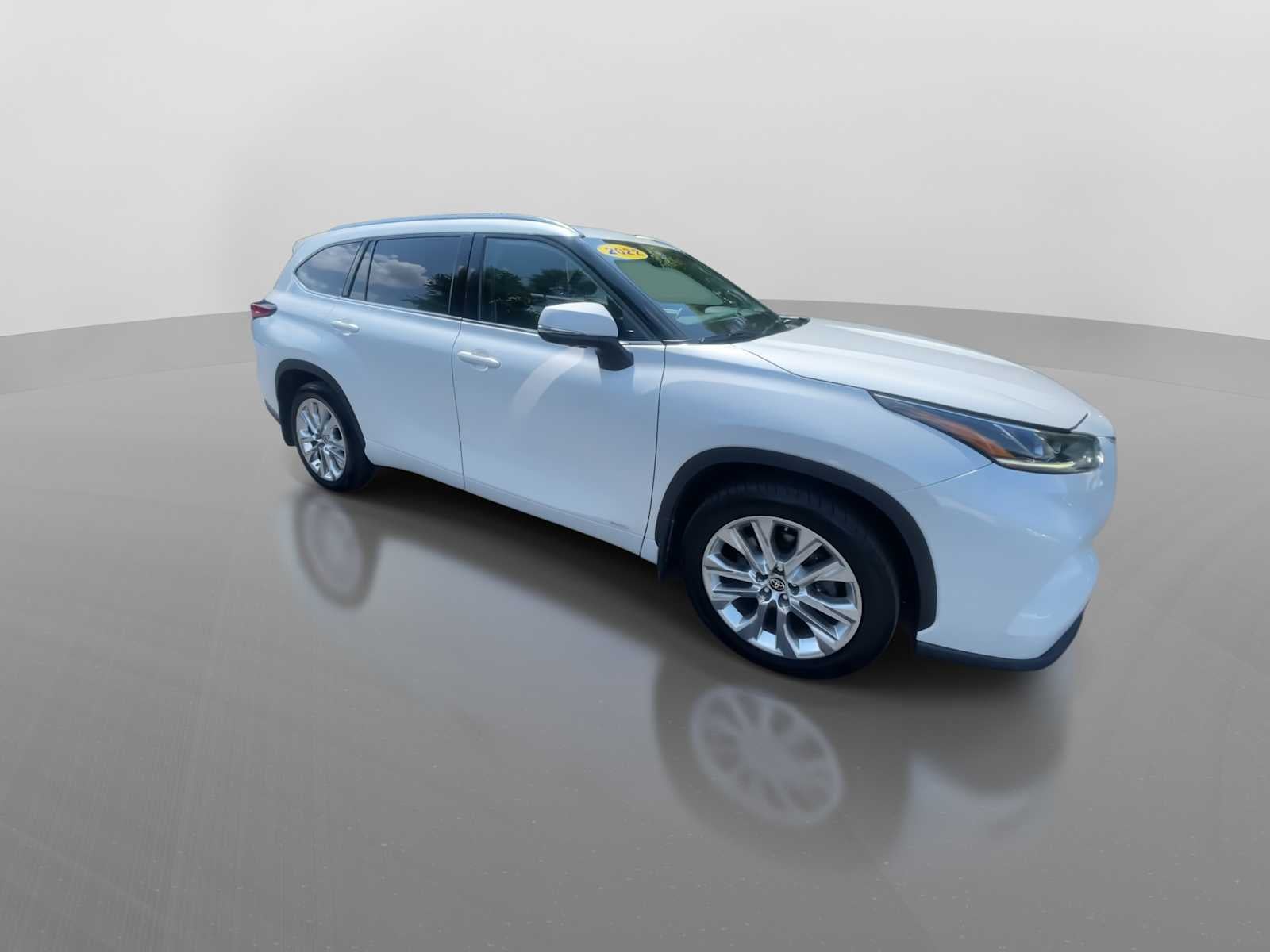 2022 Toyota Highlander Hybrid Limited