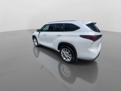 2022 Toyota Highlander Hybrid Limited