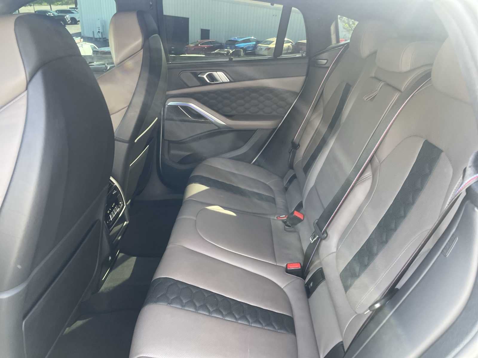 2022 BMW X6 M Base